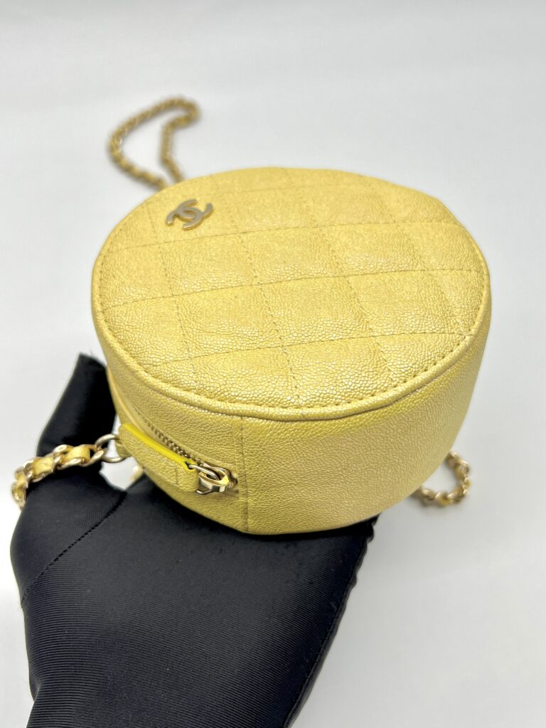 Mini Crossbody Metallic Yellow Quilted Caviar