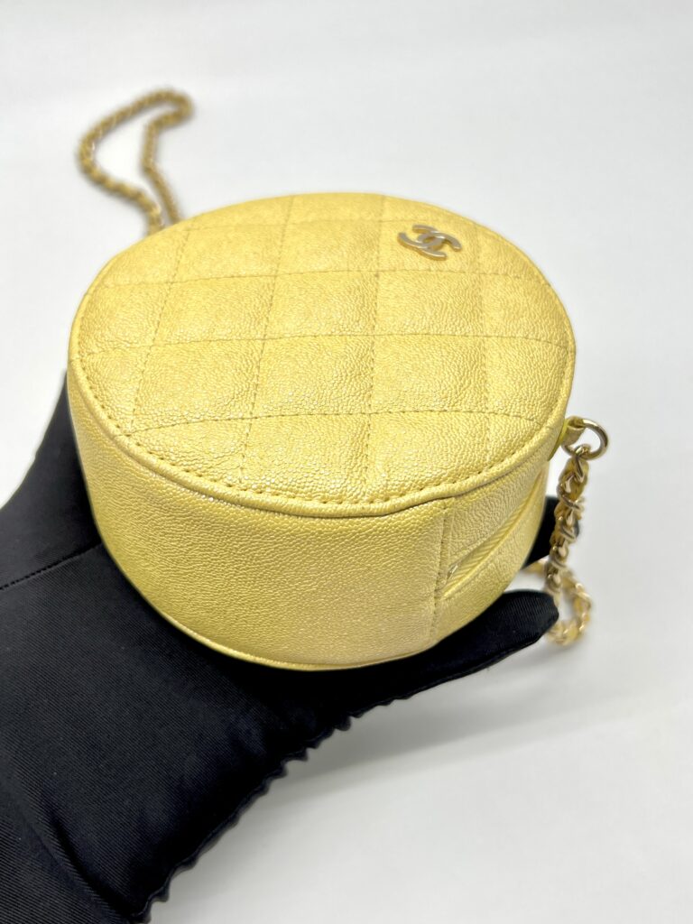 Mini Crossbody Metallic Yellow Quilted Caviar