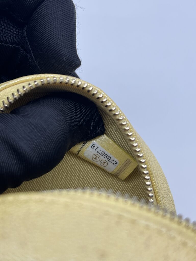 Mini Crossbody Metallic Yellow Quilted Caviar