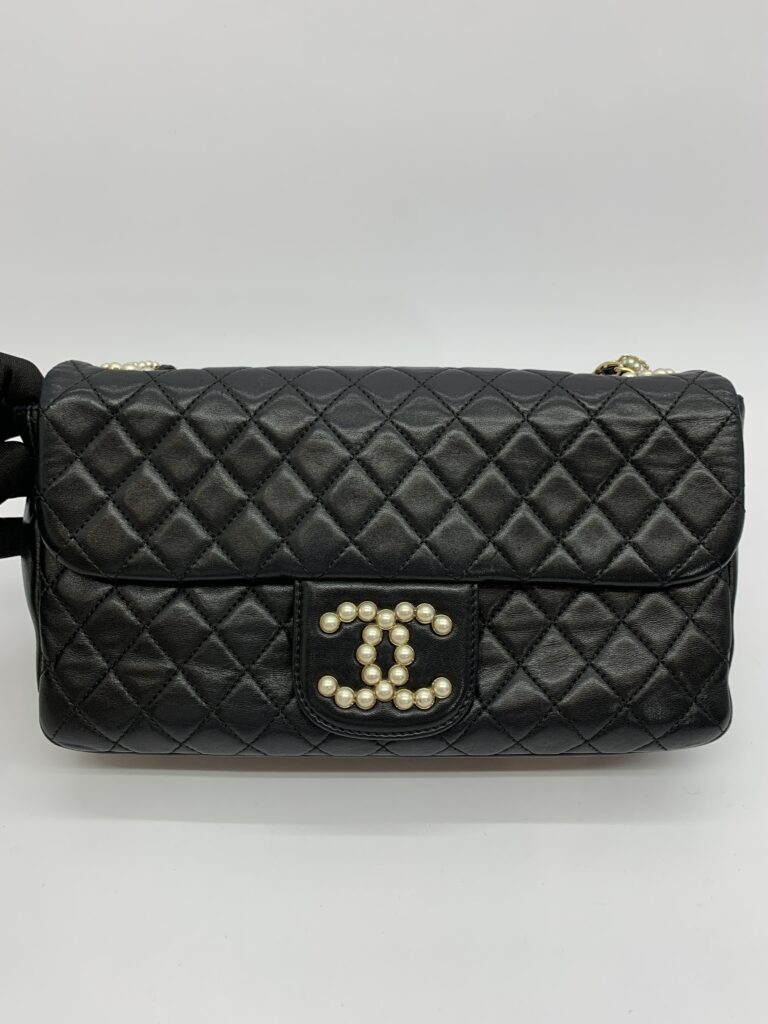 CC Pearl Flap Bag Lambskin Black GHW