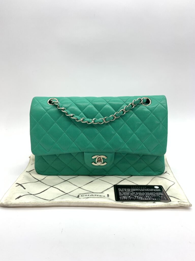 Medium Classic D Flap Lambskin Green SHW