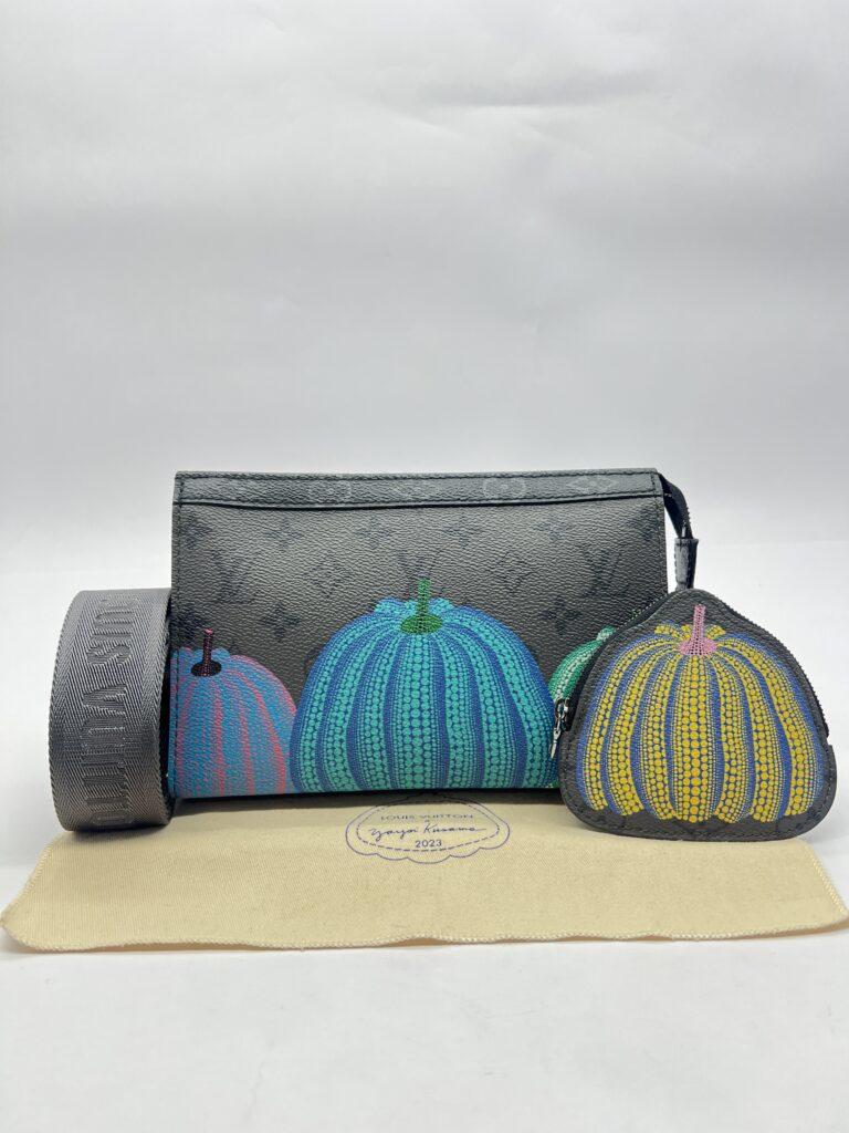 Gaston Wearable Wallet X Monogram Eclipse SHW