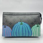 Gaston Wearable Wallet X Monogram Eclipse SHW