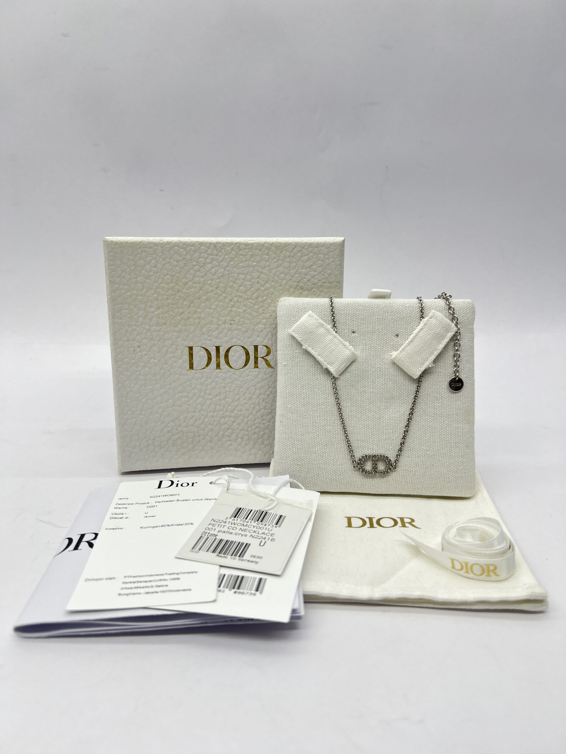 Petit CD Necklace Crystal Silver