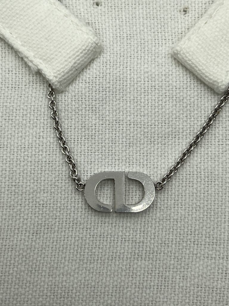 Petit CD Necklace Crystal Silver