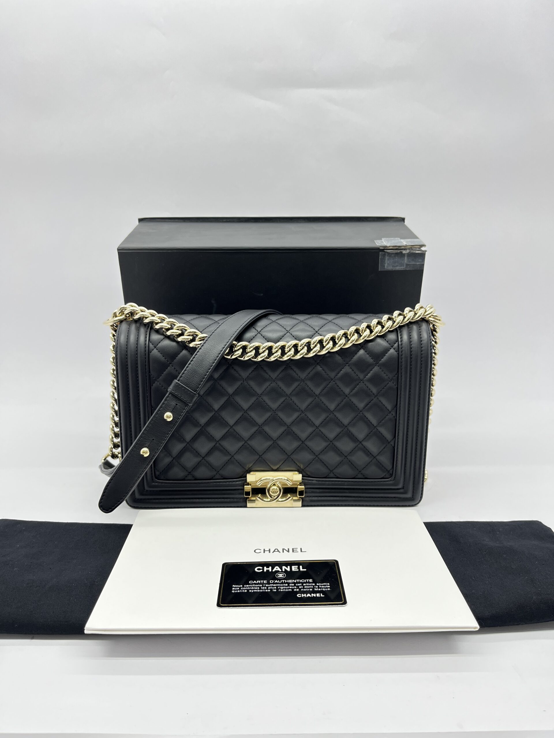 Boy 28 Lambskin Black GHW