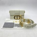 30 Montaigne Box Ivory GHW