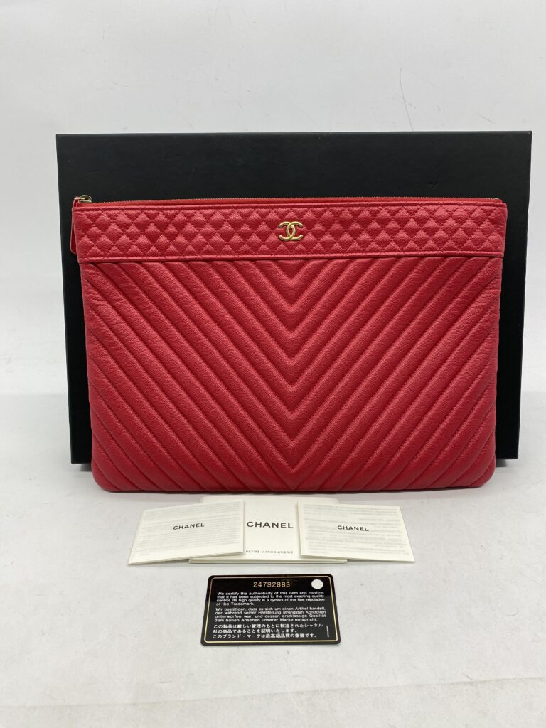 O Case Chevron Red Caviar GHW