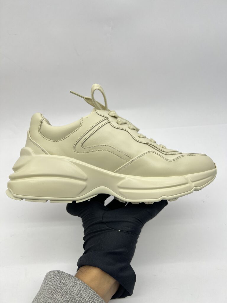 Rhyton Sneakers Ivory