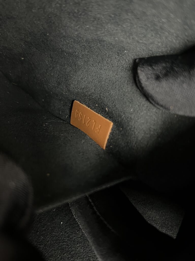 Dauphine MM Monogram Reverse GHW