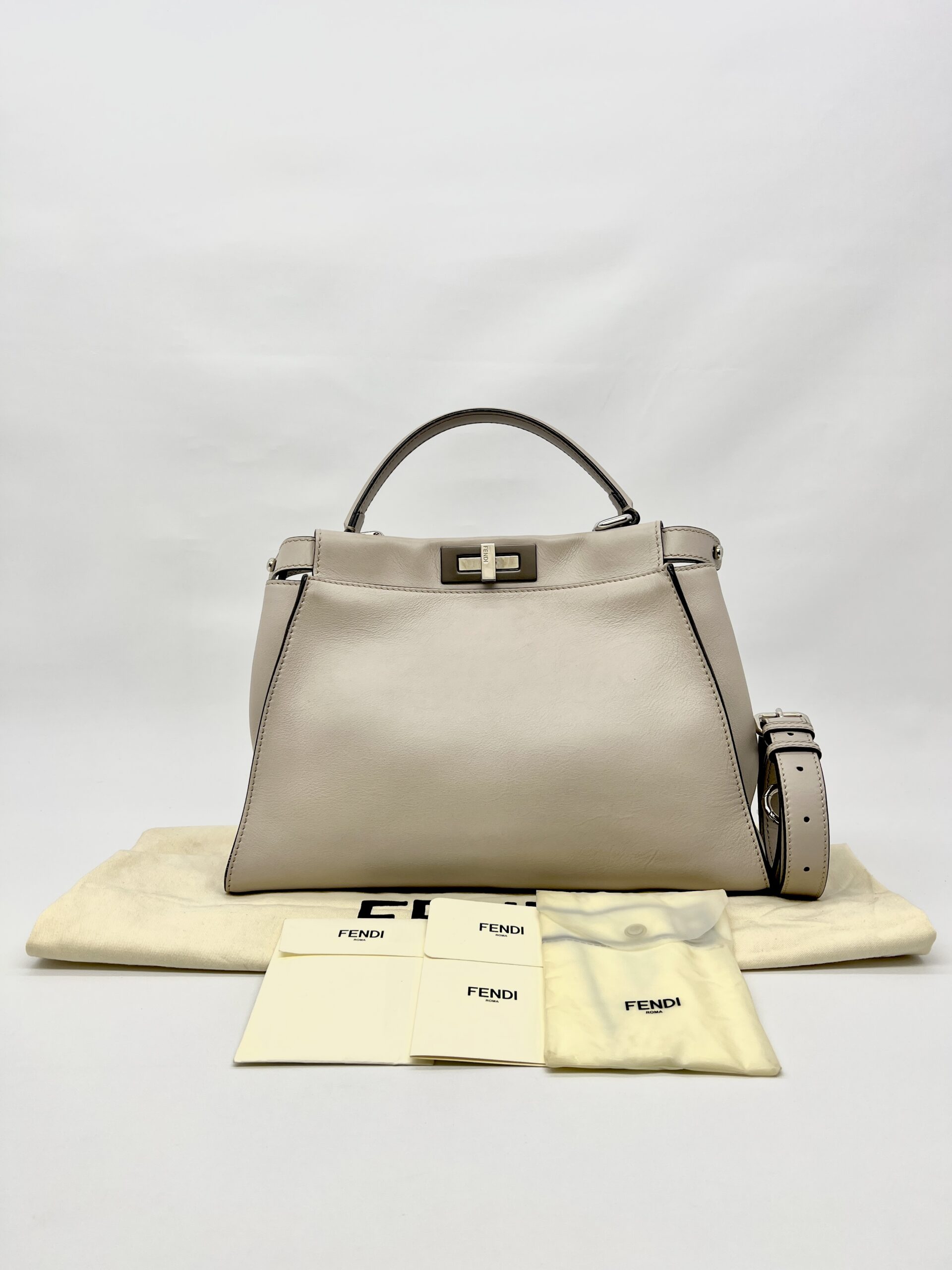 Peekaboo Medium Light Grey Bordeaux SHW