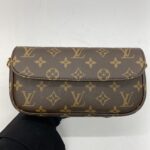 WOC Ivy Monogram GHW