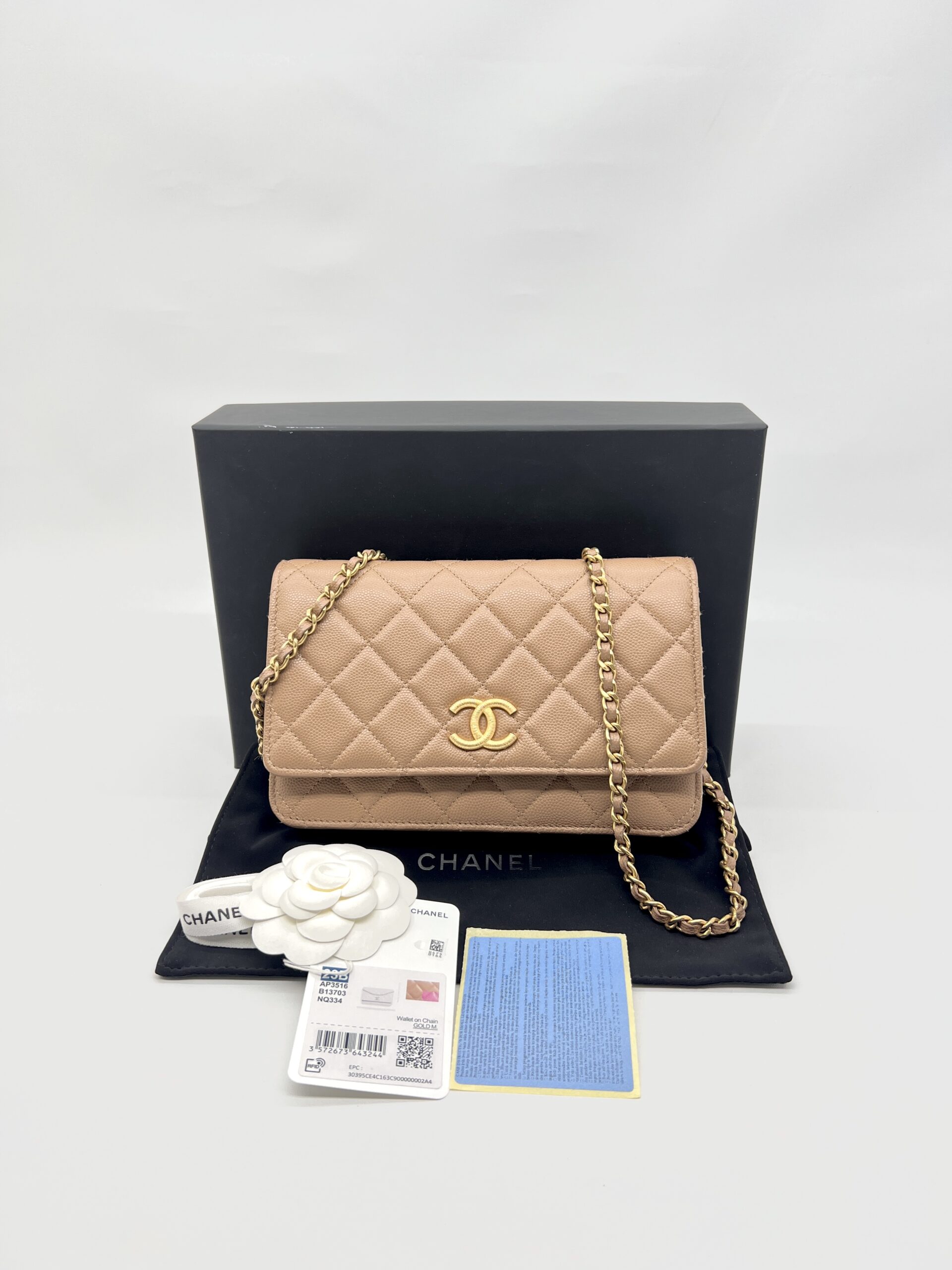 Classic WOC Caviar Dark Beige Woven CC GHW