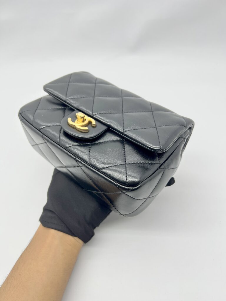 Heart Chain Mini Flap Bag Lambskin Black GHW