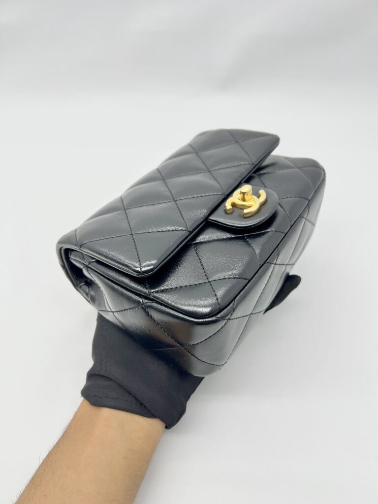 Heart Chain Mini Flap Bag Lambskin Black GHW