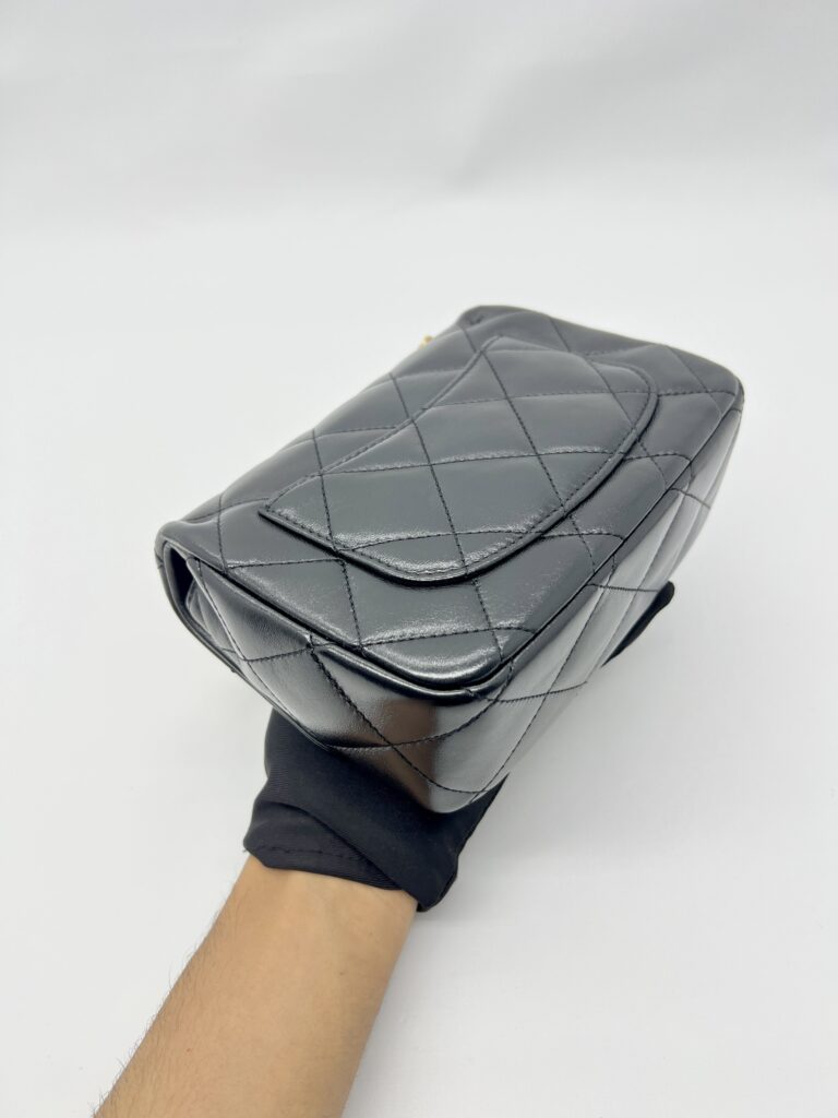 Heart Chain Mini Flap Bag Lambskin Black GHW