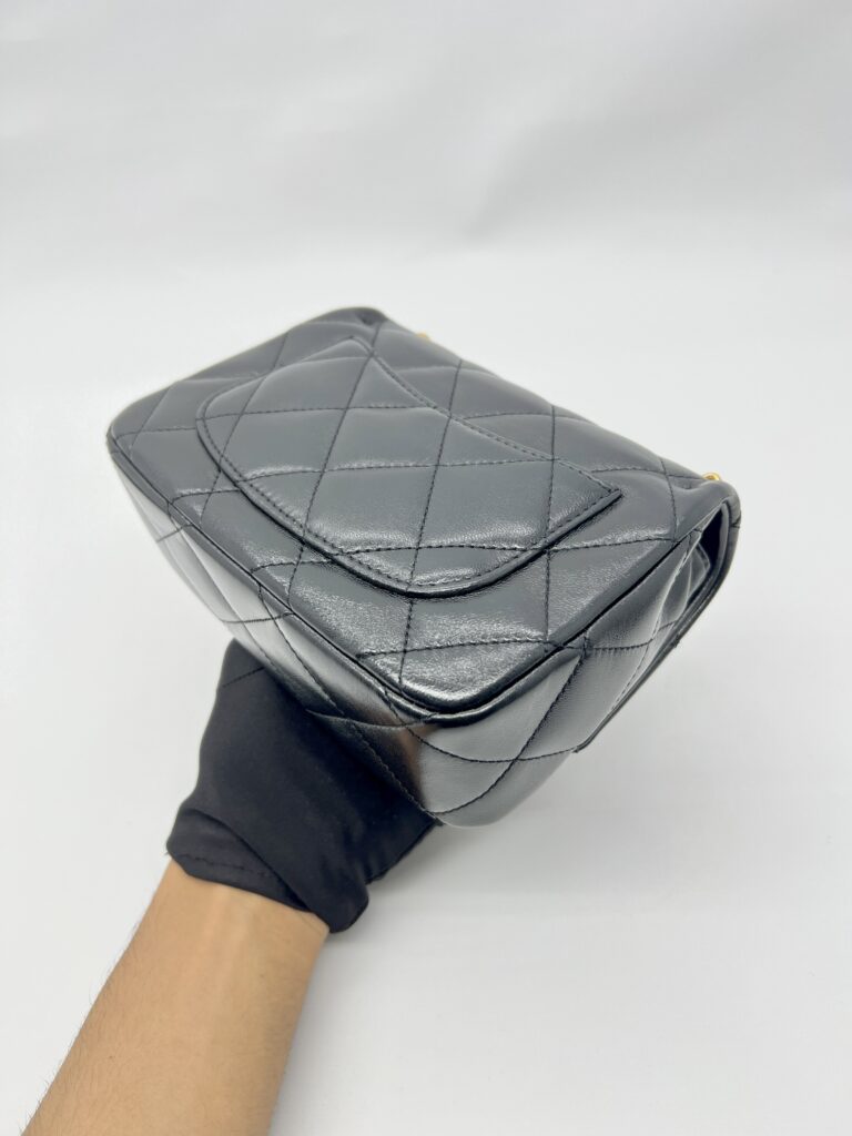 Heart Chain Mini Flap Bag Lambskin Black GHW