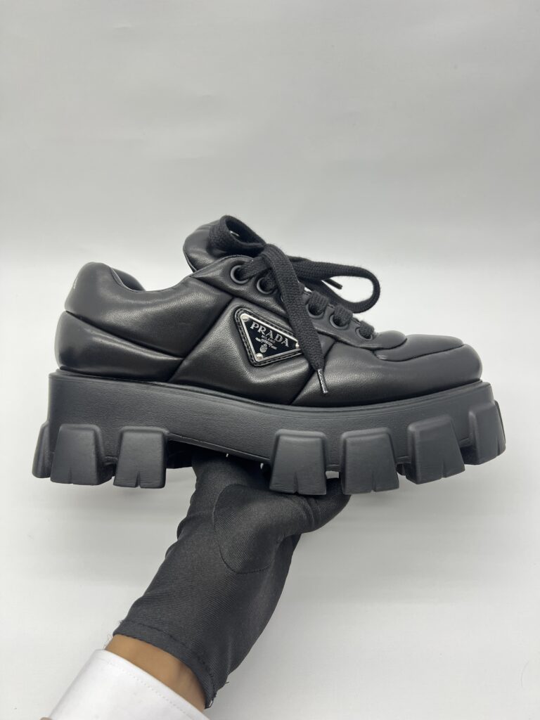 Monolith Padded Black SHW