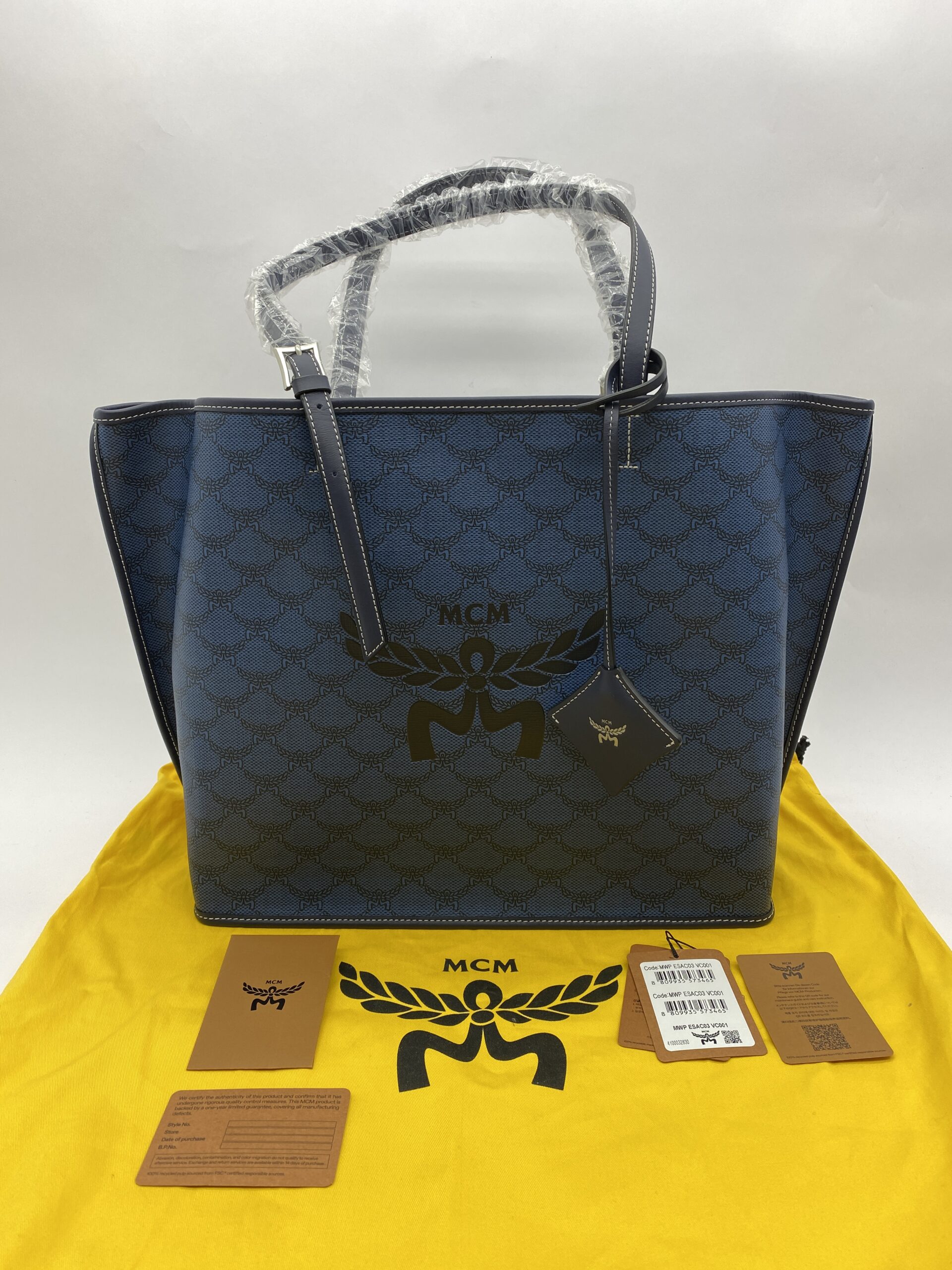 Himmel Tote Laurentos Navy Blazer