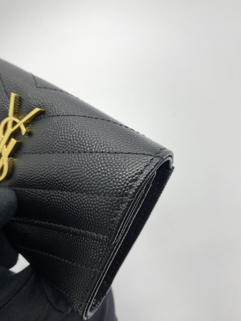 Small Envelope Grain Black GHW