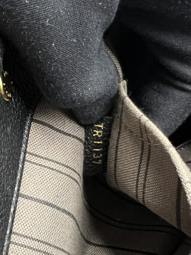 Montaigne Monogram Empreinte Noir GHW