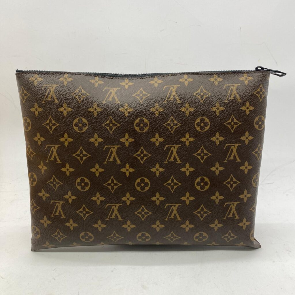 Pochette A4 Monogram Black
