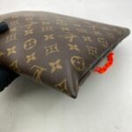 Pochette A4 Monogram Black