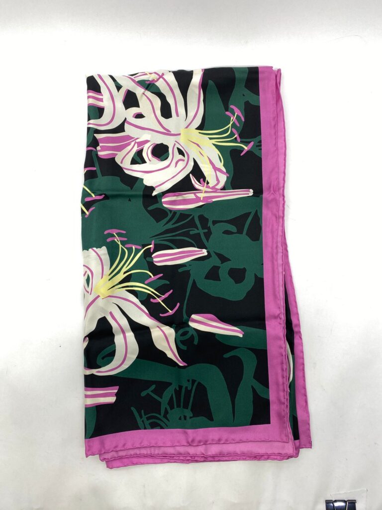Square Scarf Black Green Pink
