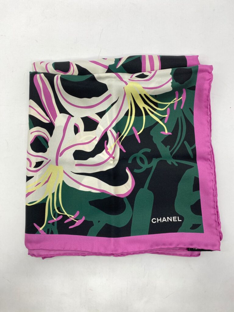 Square Scarf Black Green Pink