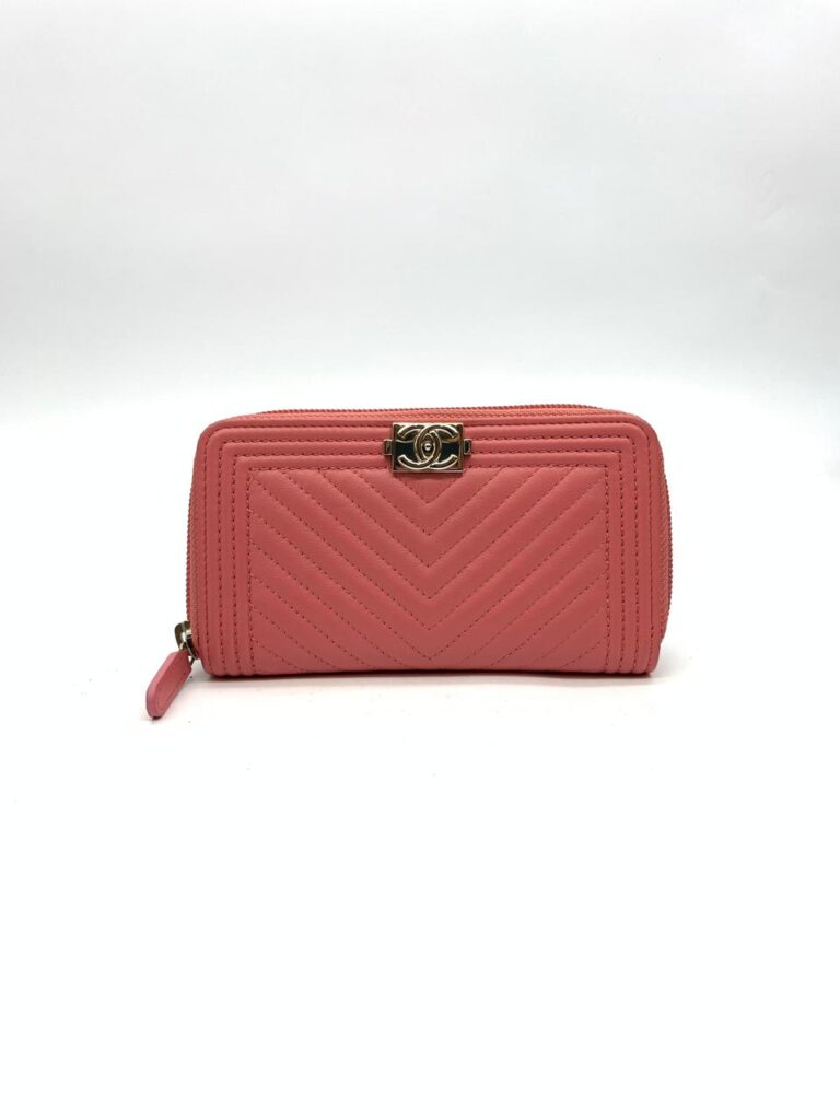 Boy Zip Wallet Lambskin Pink Silver Hardware