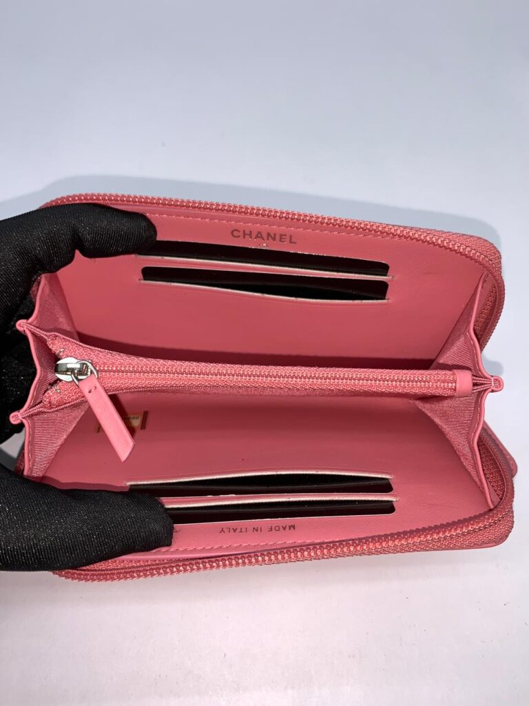 Boy Zip Wallet Lambskin Pink Silver Hardware