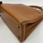 Kelly 28 Epsom Gold on Gold Hardware