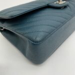 Medium Classic D Flap Caviar Chevron Blue GHW