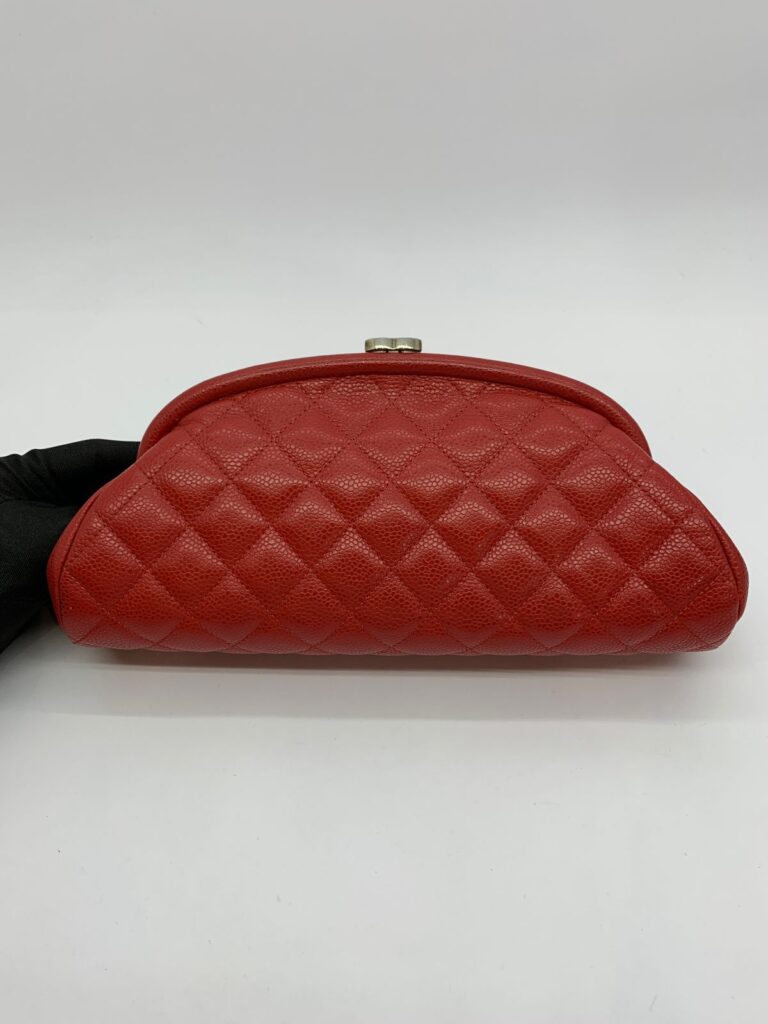 Timeless Clutch Caviar Red SHW