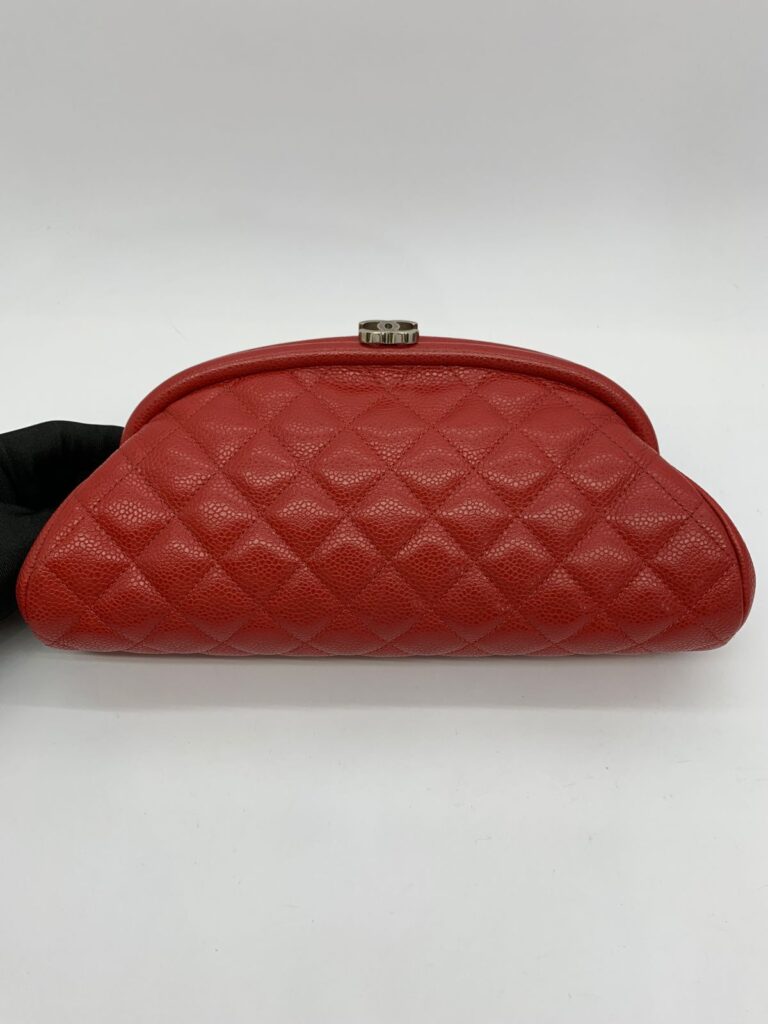 Timeless Clutch Caviar Red SHW