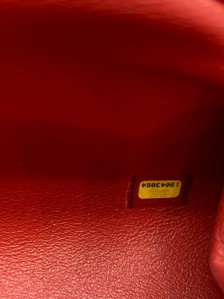 Timeless Clutch Caviar Red SHW