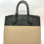 City Steamer MM Grained Noir Galet Silver Hardware