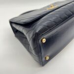 Coco Handle Medium Chevron Navy Gold Hardware