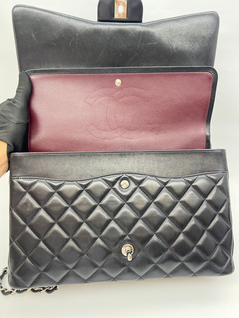 Maxi Classic D. Flap Lambskin Black Silver Hardware