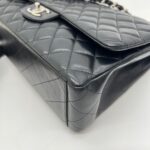 Maxi Classic D. Flap Lambskin Black Silver Hardware
