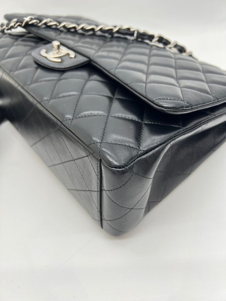 Maxi Classic D. Flap Lambskin Black Silver Hardware