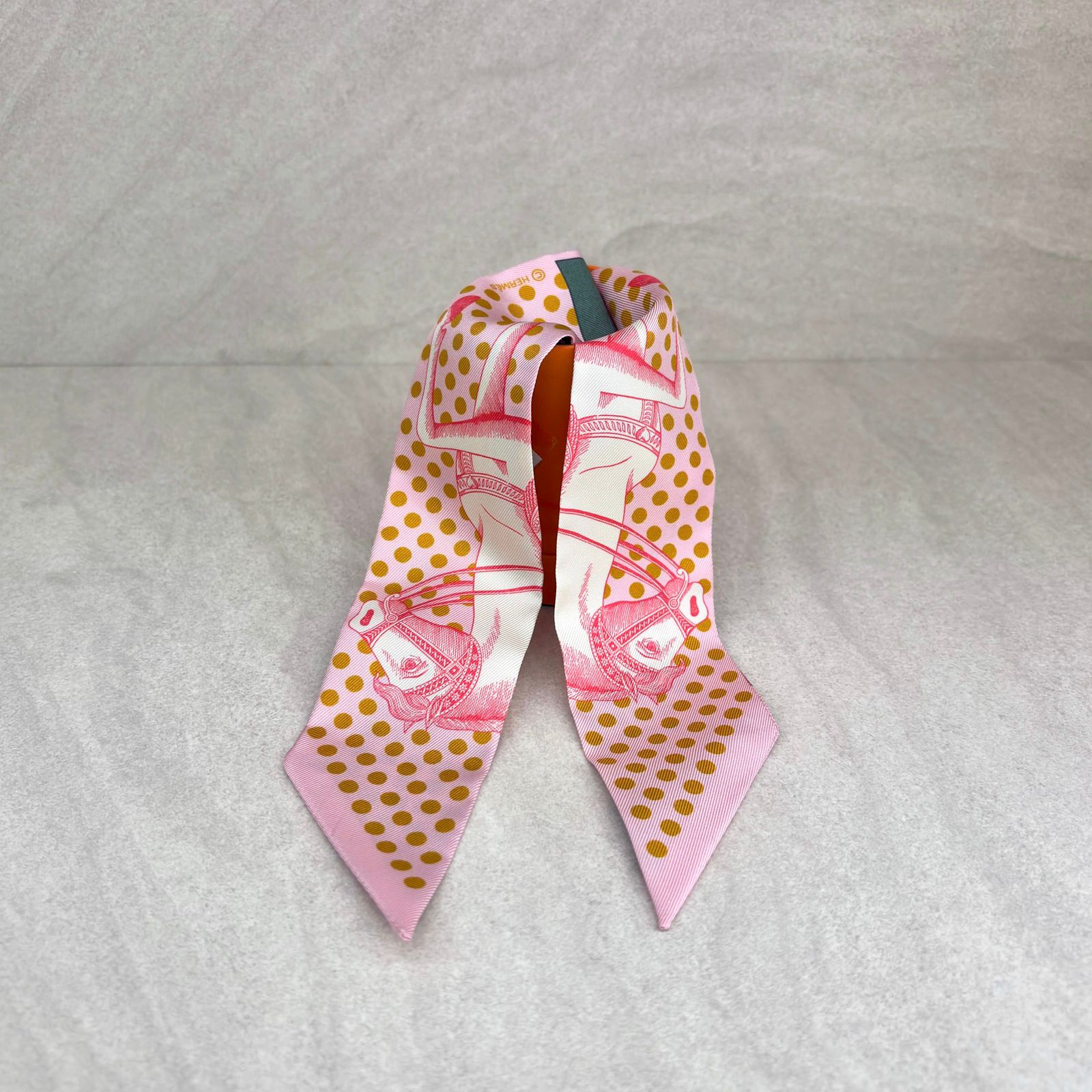 Twilly Cavalier En Formes Pink/ Almond Green/ Ochre