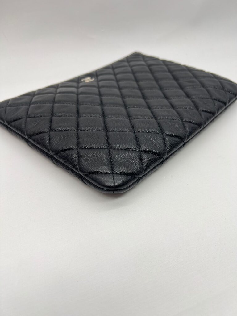 O Case Caviar Black SHW
