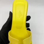 Oral Sandal Epsom Jaune