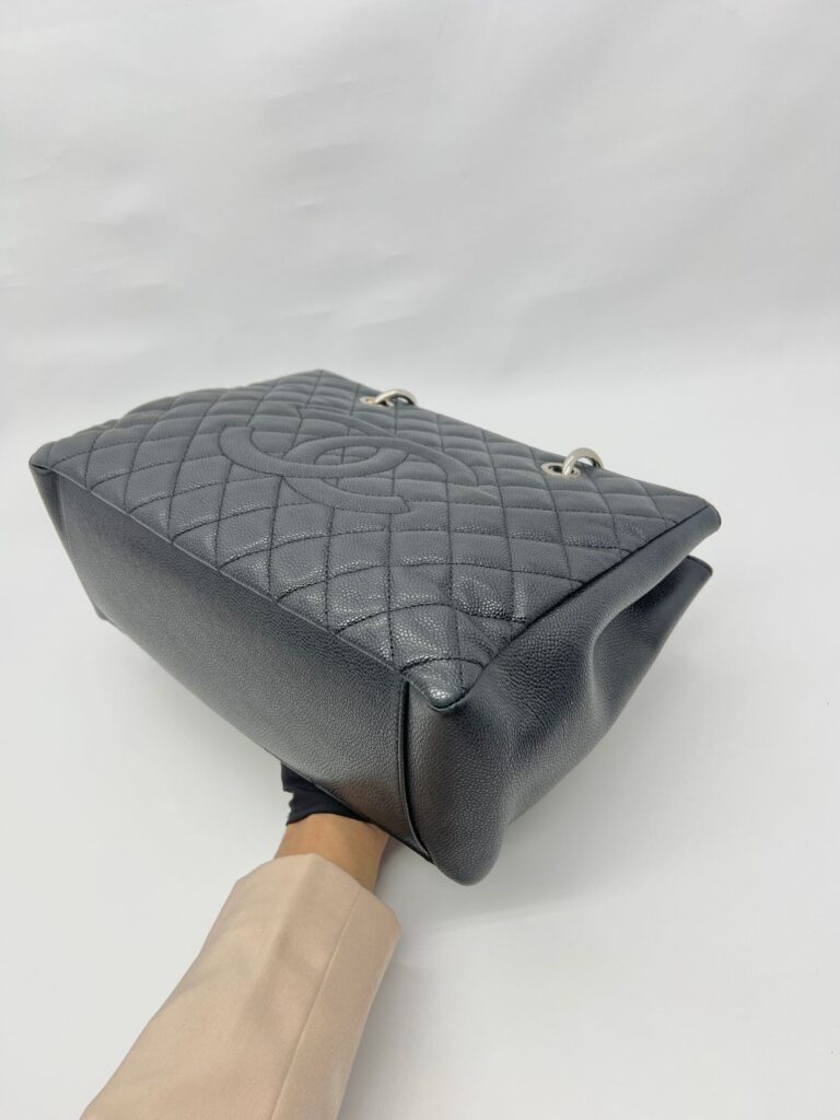 GST Caviar Black SHW