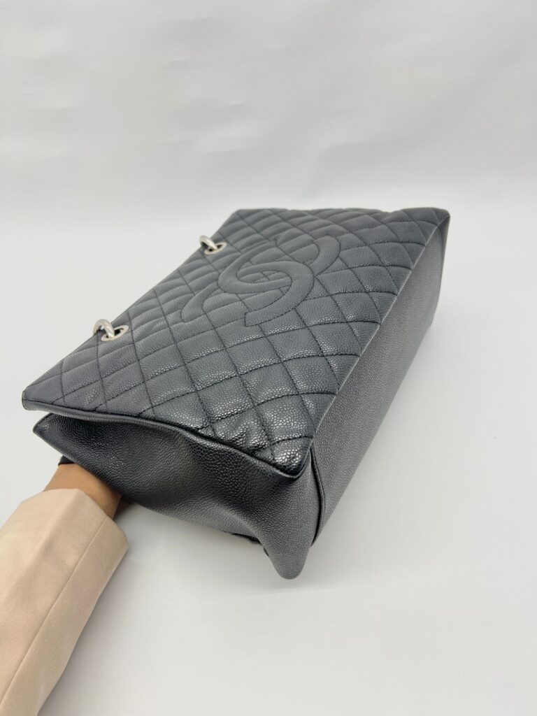 GST Caviar Black SHW