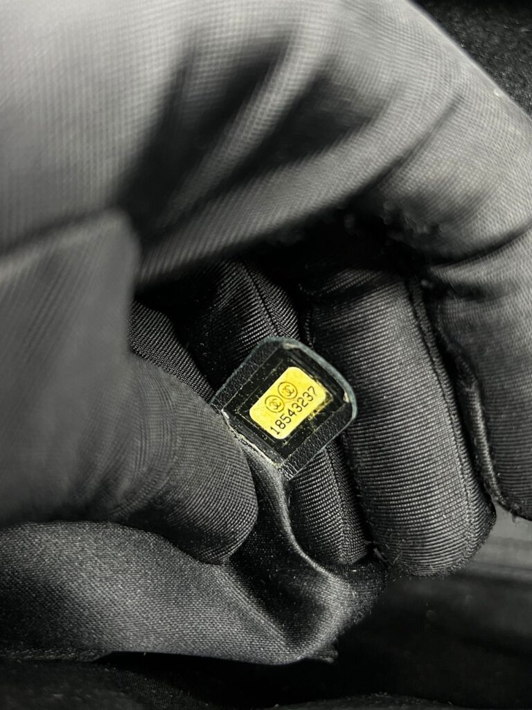 GST Caviar Black SHW