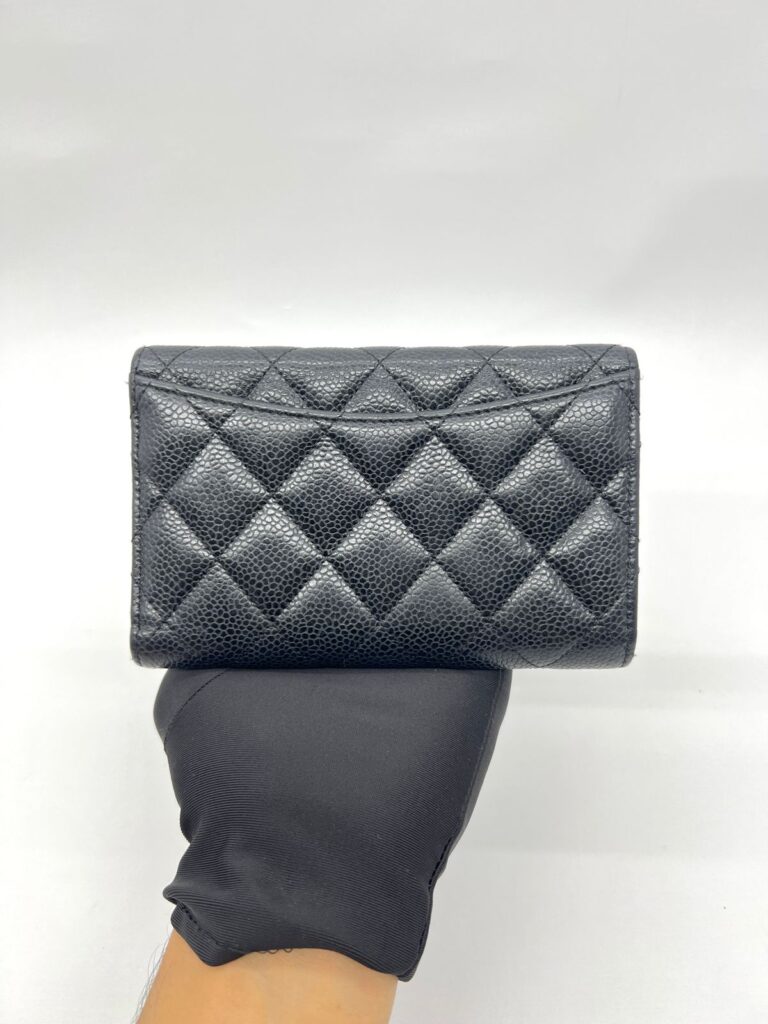 Classic Trifold Compact Caviar Black GHW