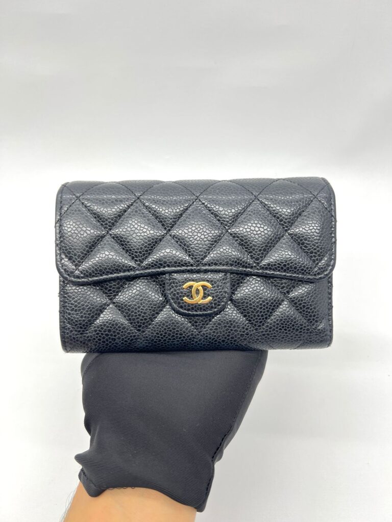 Classic Trifold Compact Caviar Black GHW