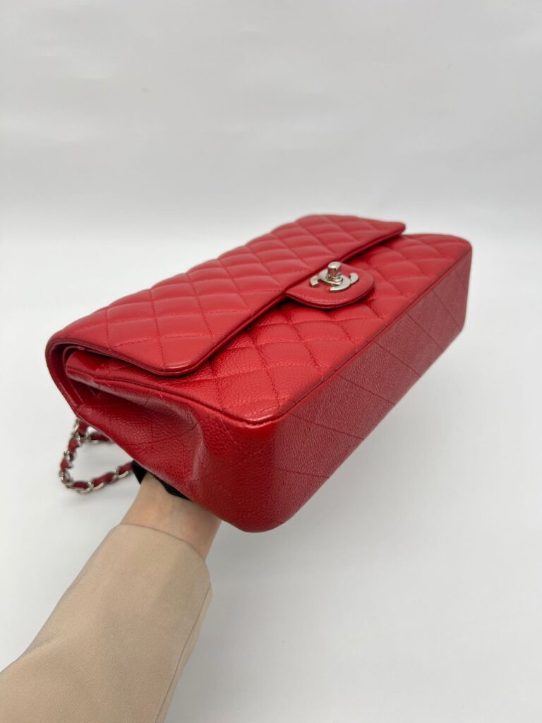 Medium Classic D Flap Caviar Red SHW
